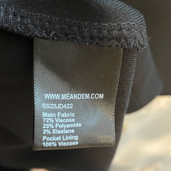 Elegant Black Wrap Dress - Picture 3 of 4